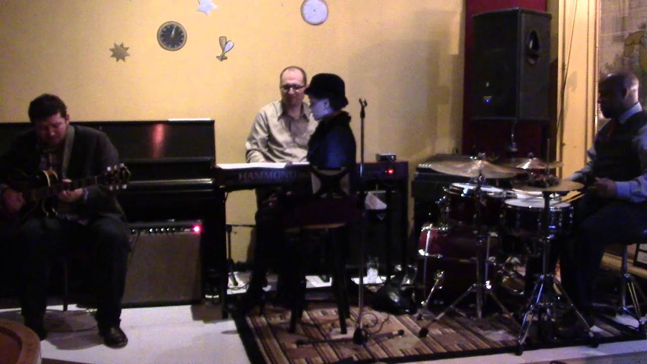 Ain't Nobody's Business (Porter Grainger, Everett Robbins)