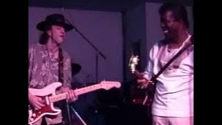 Buddy Guy and Stevie Ray Vaughan - Champagne and Reefer