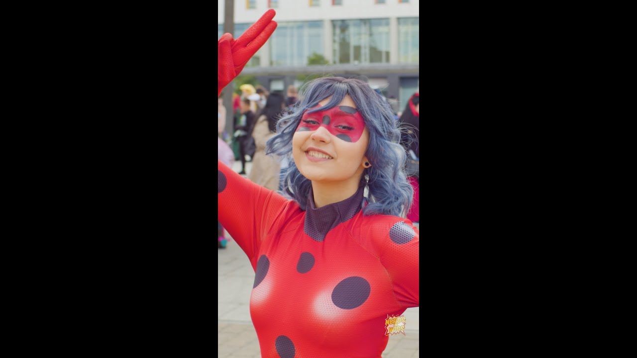 Miraculous Ladybug Cosplay | MCM London Comic Con 🐞😻 #Miraculous #MiraculousLadybug #Cosplay #Shorts