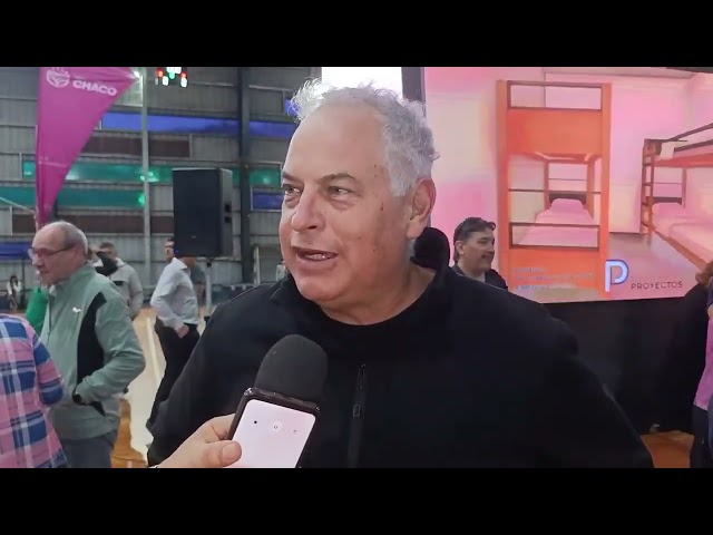 Zdero anunció la construcción de un albergue para deportistas en el Polideportivo Jaime Zapata.