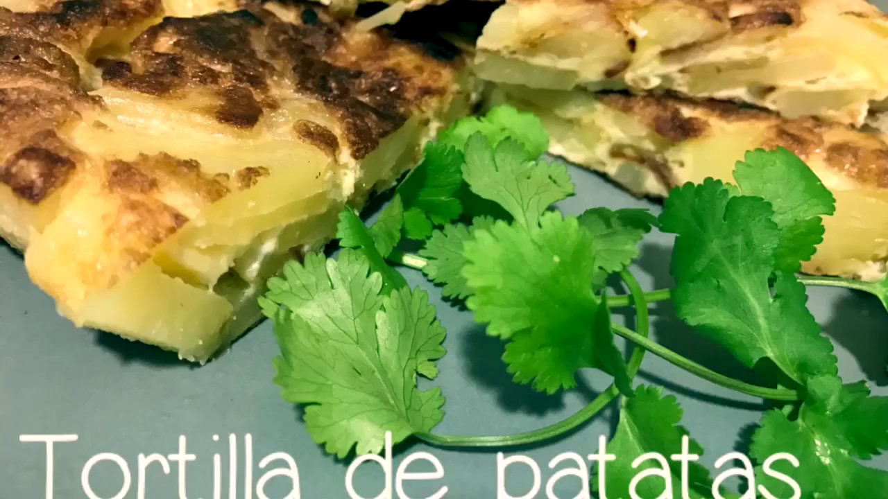 ⁣‼️Tortilla de patatas‼️ Испанская тортилья  де пататас . Омлет с картофелем по-испански‼️