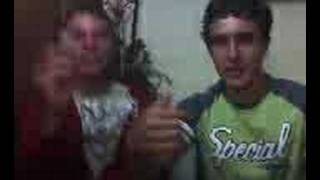 Brian y Brunytto comiendo limones en el Xala 2