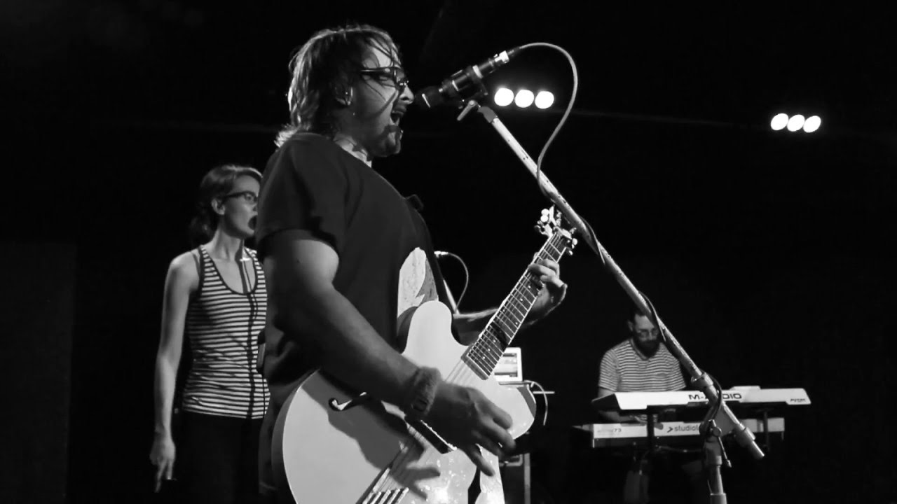 Wheatus - Break It Don't Buy It (Official Video)