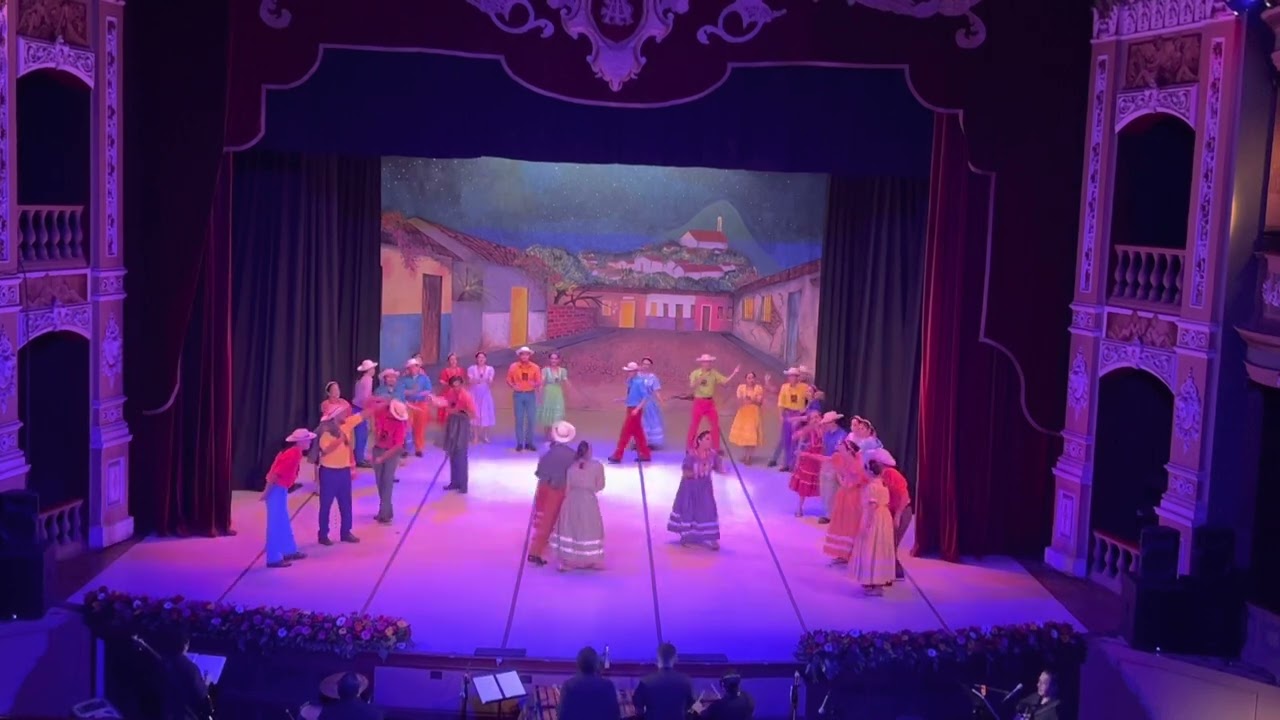 Ballet folclórico nacional El Salvador