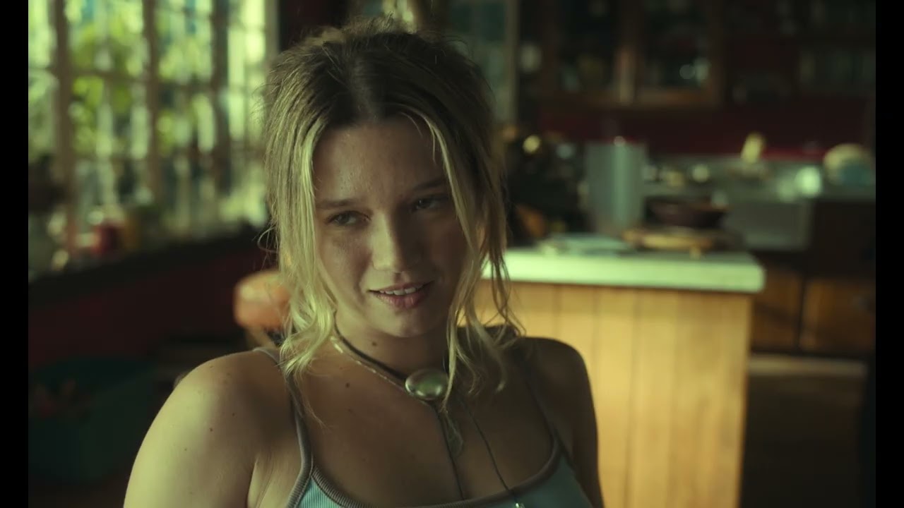 Big Girls Don't Cry | NZIFF 26 - YouTube