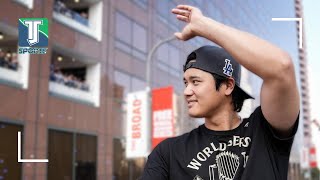 LAが一体に 大谷翔平と歩くドジャース2連覇パレード - YouTube