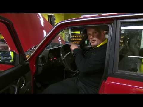 Video: Hur tar man bort olja ur en bil?