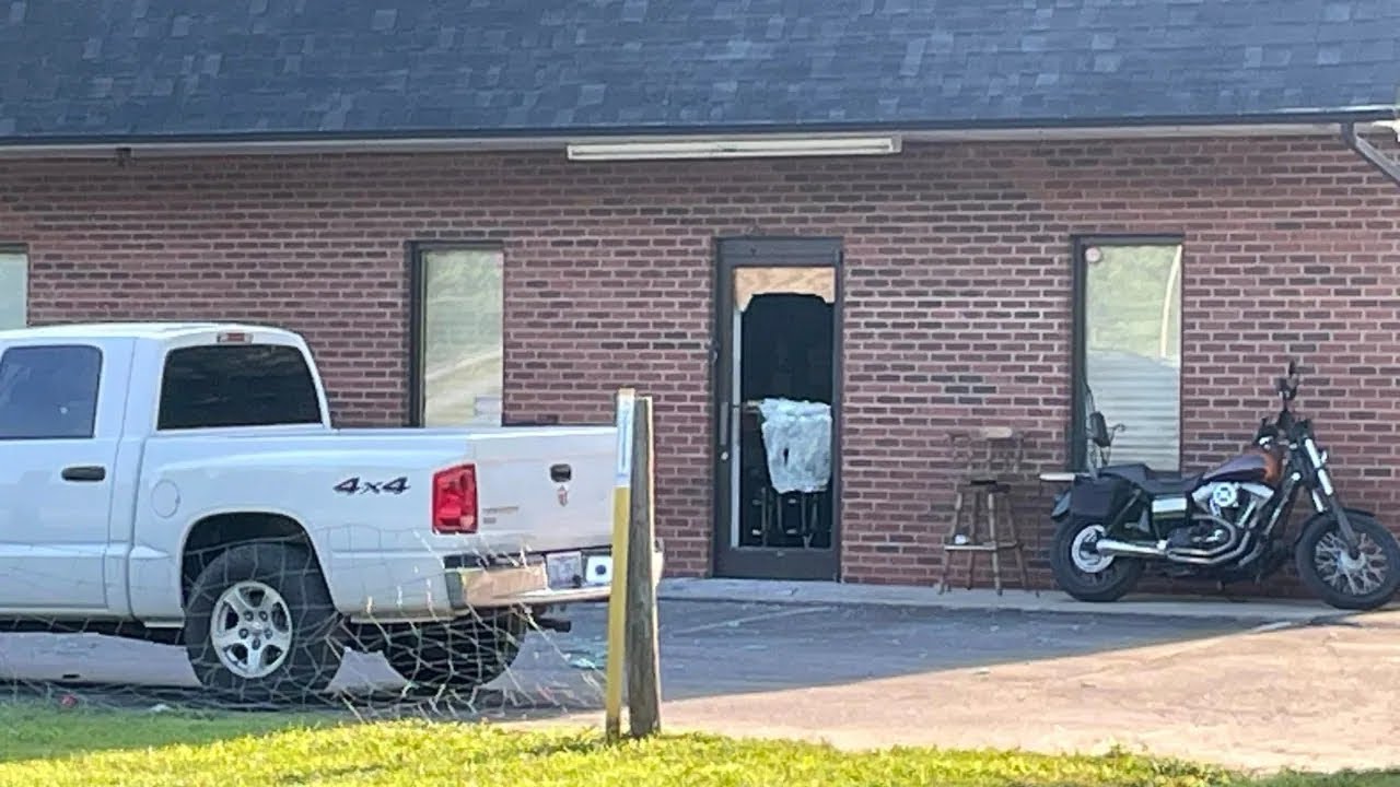 SWAT raids Pagans motorcycle clubhouse tied to deadly shooting involving Outlaws | WSOC-TV