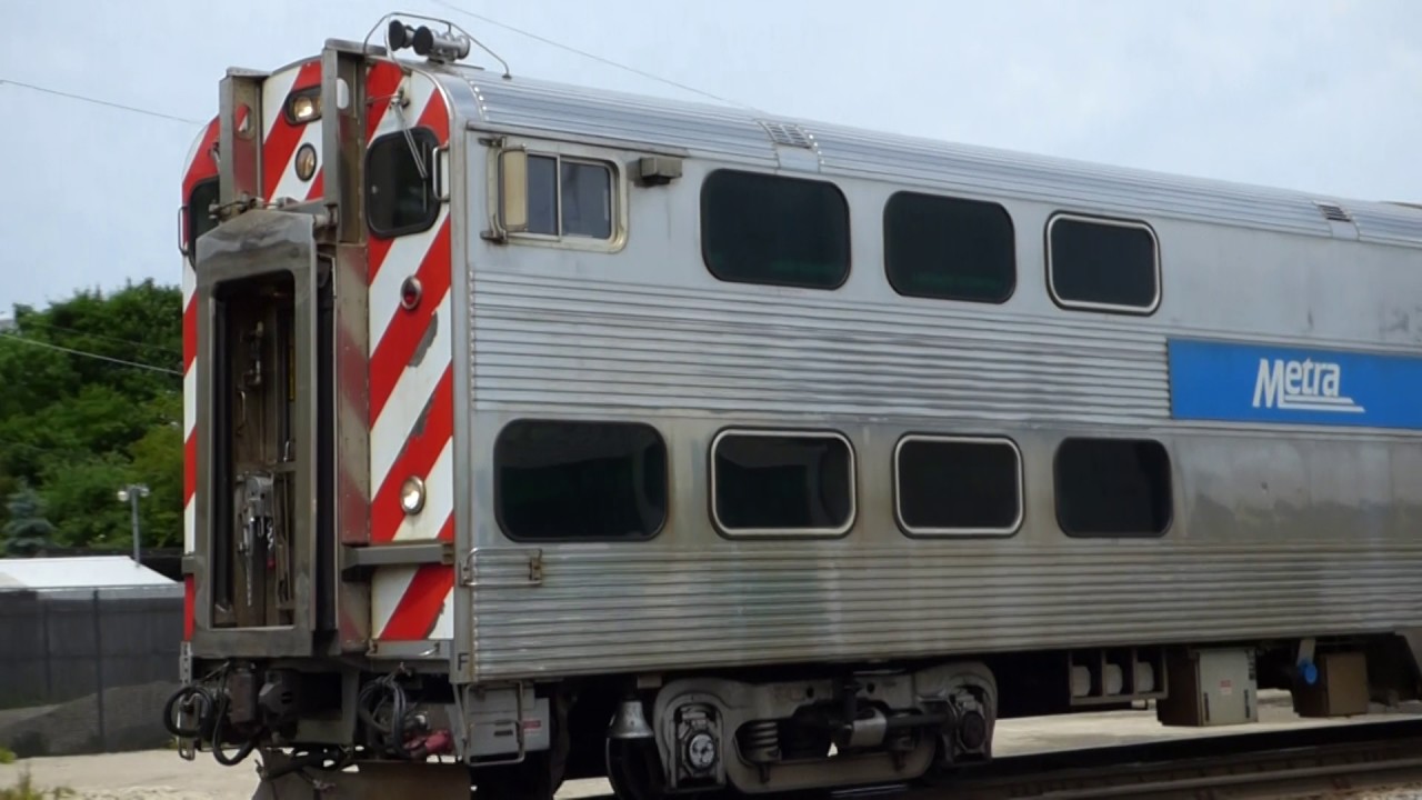 Metra Rondout Metra At Rondout - YouTube