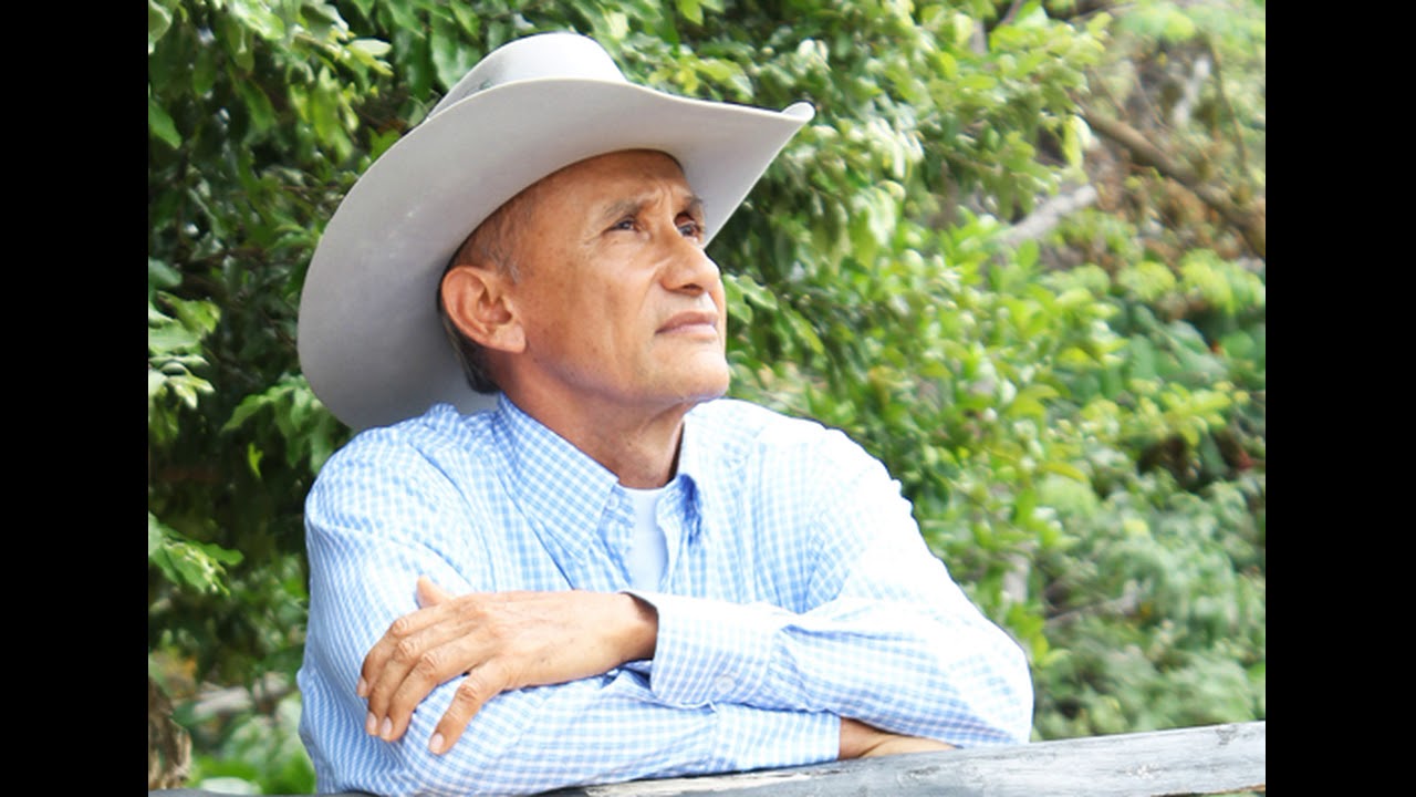 De Ayer A Hoy-Juan Farfan (Audio)