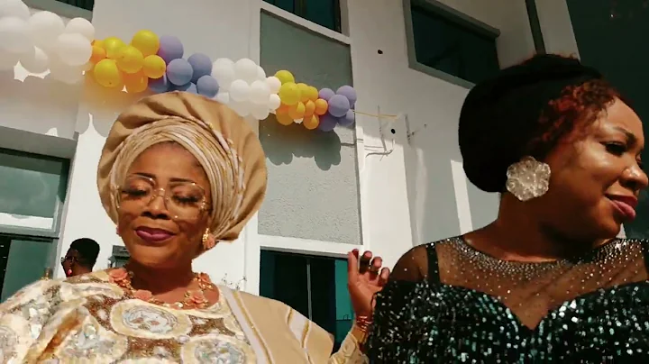 Dr Princess Toyin Kolade Iyalaje Oodua Arrived At Ile-Ife To Celebrate OoniOfIfe Opening Of Mall (3)