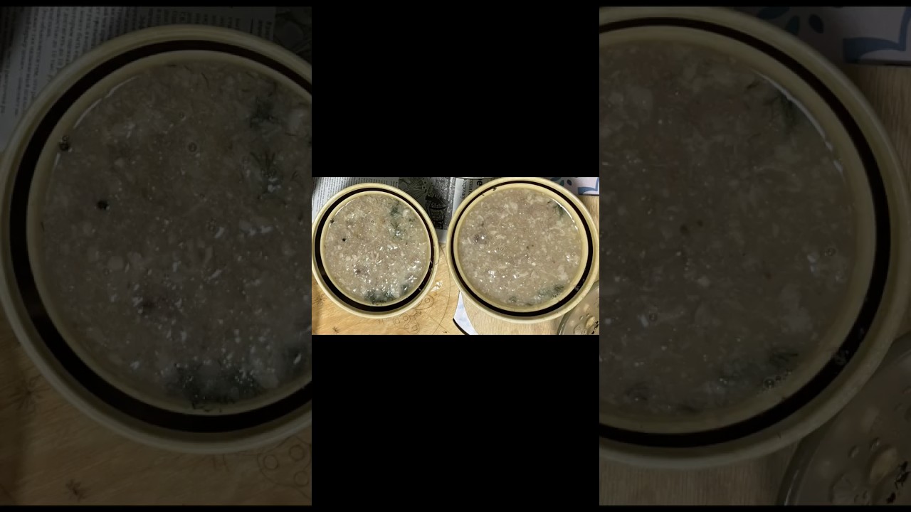 Холодец из свиной рульки, ножек и говядины.