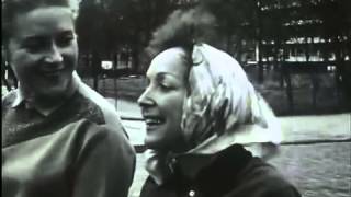 Edith Piaf - Sortie Promenade Blvd Lannes 1959 (pas de son)