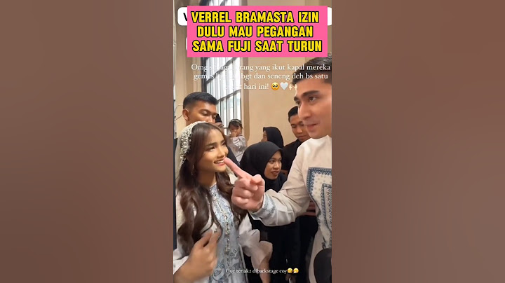 Verrel Bramasta Izin dulu mau pegangan tangan sama Fuji saat Fashion Show #fuji #verrelbramasta