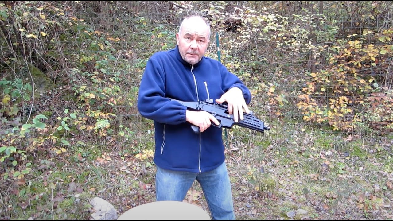 CZ Scorpion Evo 3 – 1ère partie : présentation - YouTube