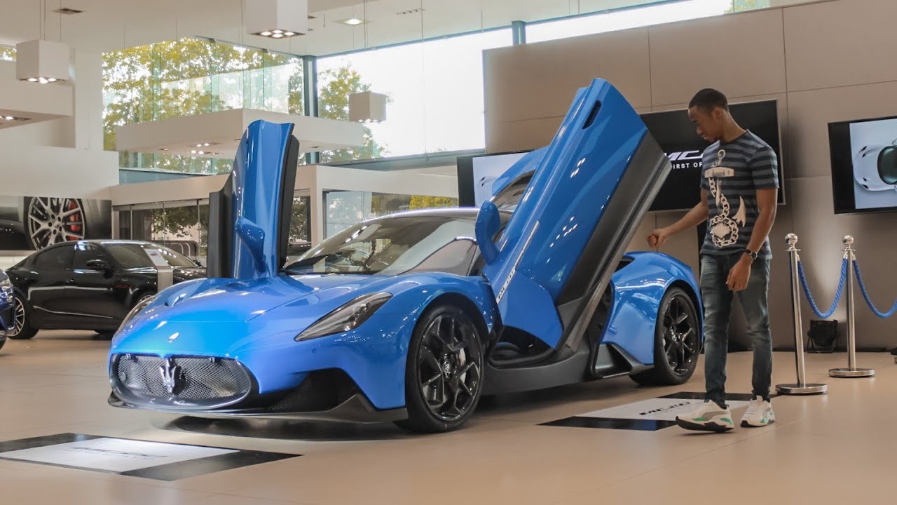 Мазерати mc 20