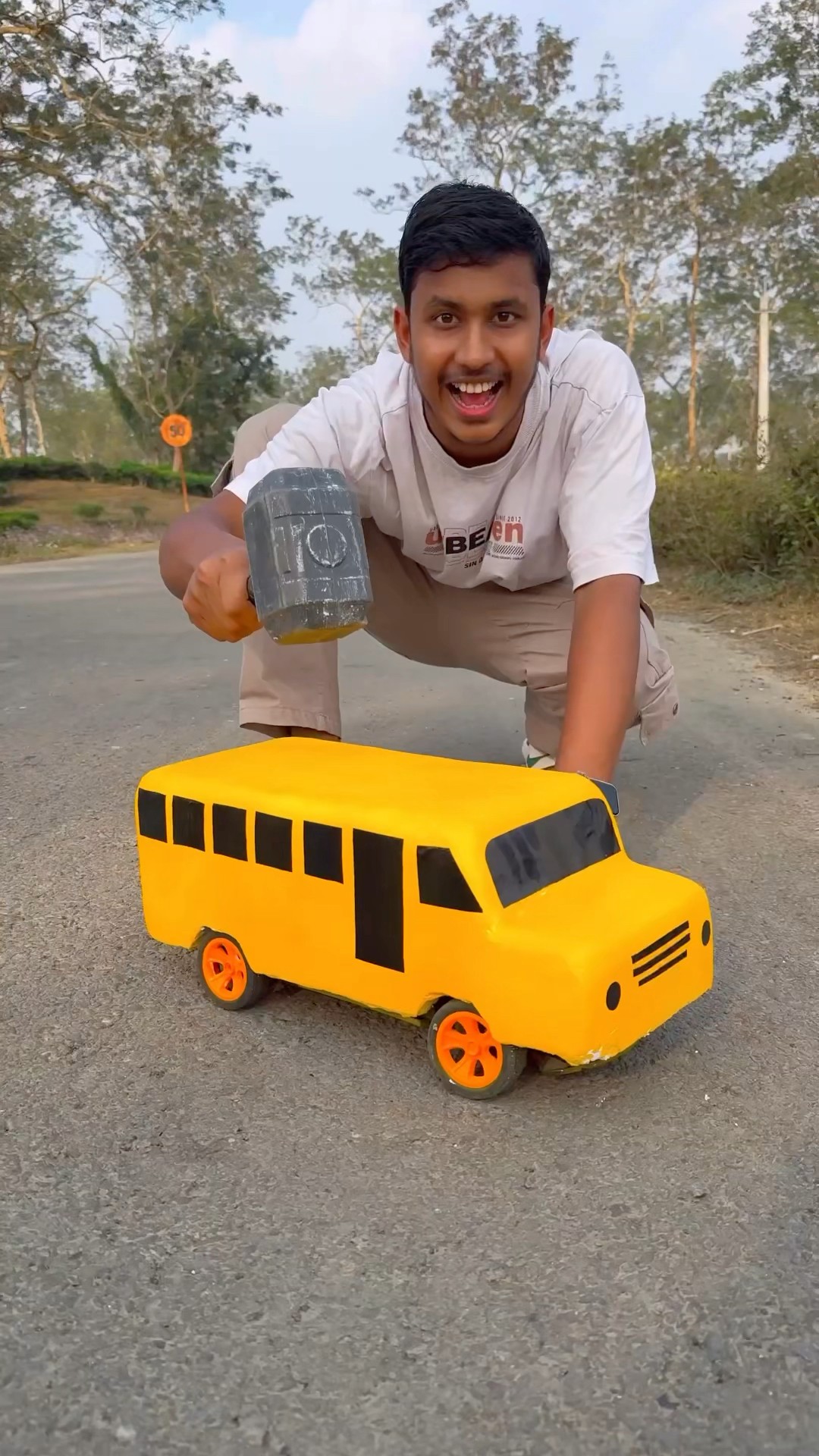 Home made RC Bus bangilaisi ?