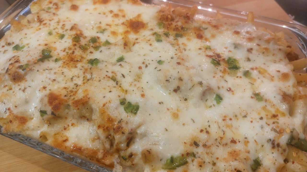 Cheesy Oven Baked Chicken Alfredo Pasta | Creamy Baked Chicken Pasta Recipe 