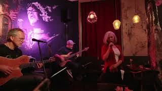 "Blackbird" live at Bar Italia Hamburg May 1th 2026