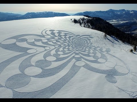 Video: Simon Beck Macht Komplizierte Kunstwerke Im Schnee