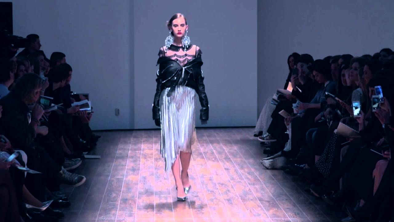 DLT FASHION SHOW SS16