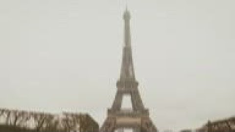 New communications antenna on Eiffel Tower