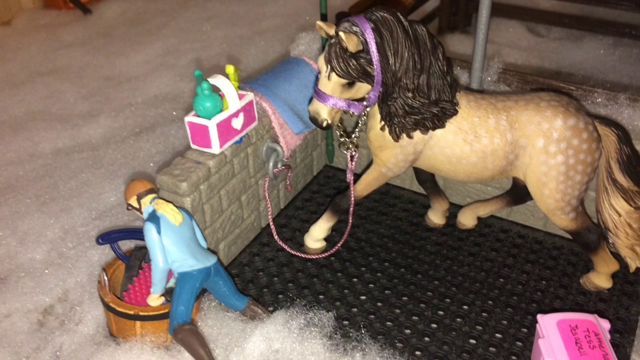 Schleich December 2016 Barn Tour