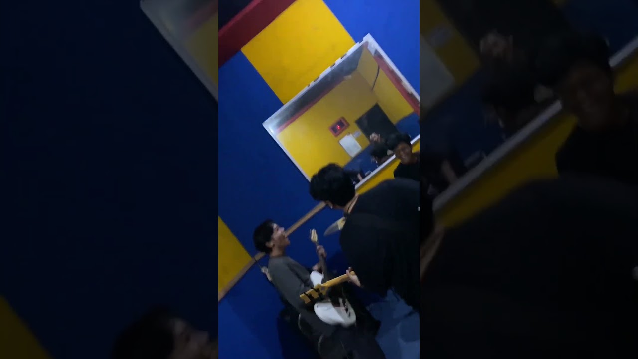 Kalian biasa kayak gini juga gak? 