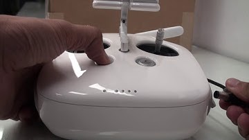 Phantom 4 Controller not charging properly  Gayosa