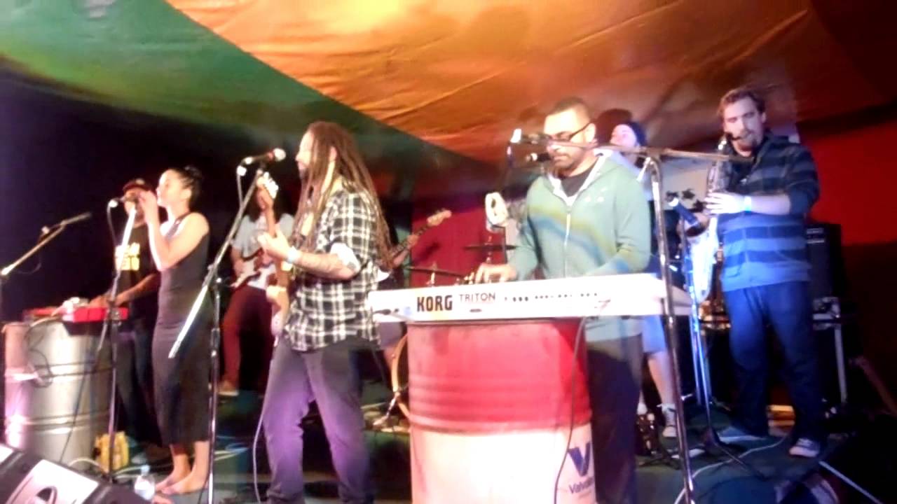 Kuranda Roots 2012 - DARKY ROOTS.MOV - YouTube