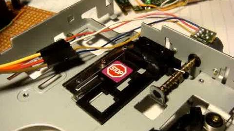 Hacking Floppy Disk Stepper Motor Control 1