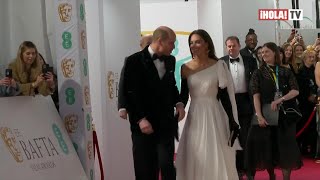 El gesto viral de Kate Middleton y la palmadita que le dio al Príncipe William | ¡HOLA! TV