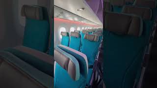 Quick Look: Hawaiian Airlines BRAND NEW 787 Economy Class