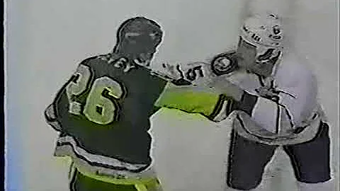 Paul Baxter vs Lindy Ruff & Pat Price vs Steve Pat...