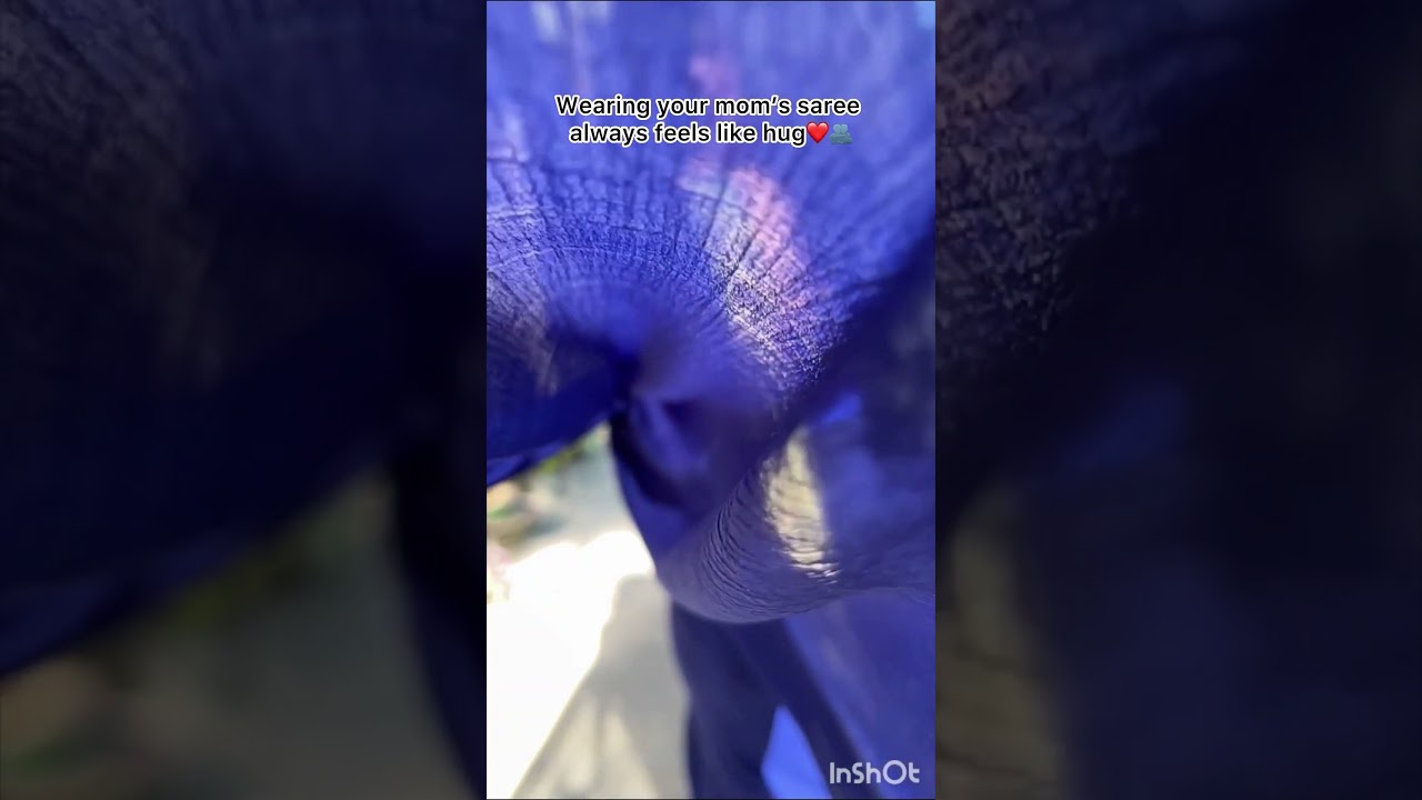 Wearing a mom’s saree is like wearing her love🥹❤️ 