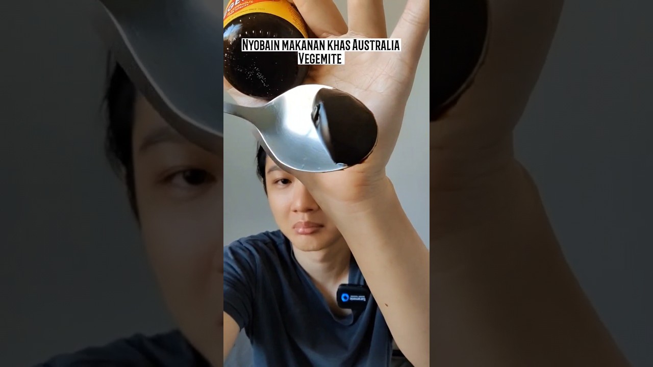 Nyobain makananan khas Australia Vegemite #review #makanan #australia #