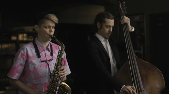 LINDA FREDRIKSSON JUNIPER - Pinetree Song