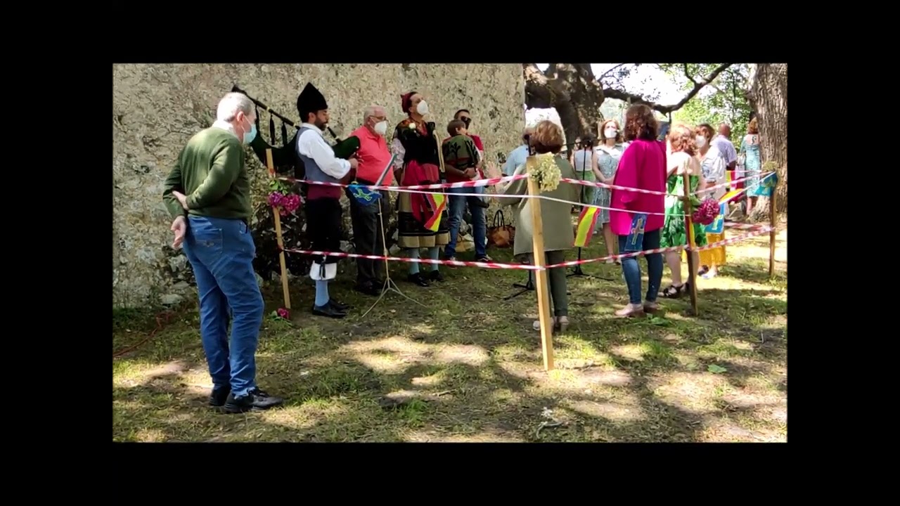 Sanctus misa en latin con gaita