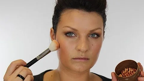 EASY CHARLIZE THERON MAKE-UP