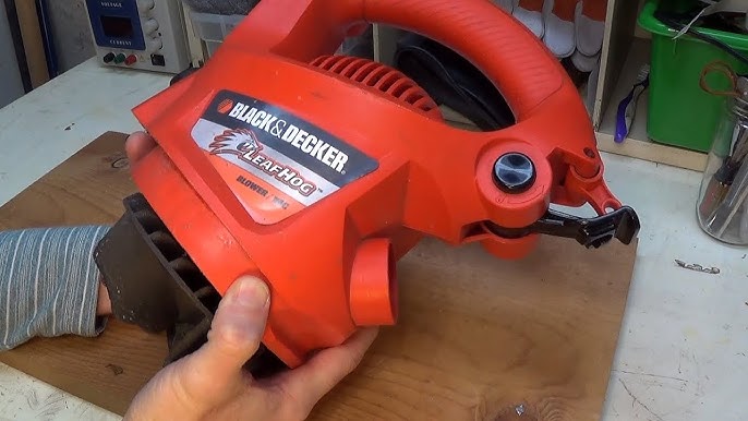 How to assemble and disassemble the BLACK+DECKER® 3 in 1 Backpack Blower  Vacuum blower tube 