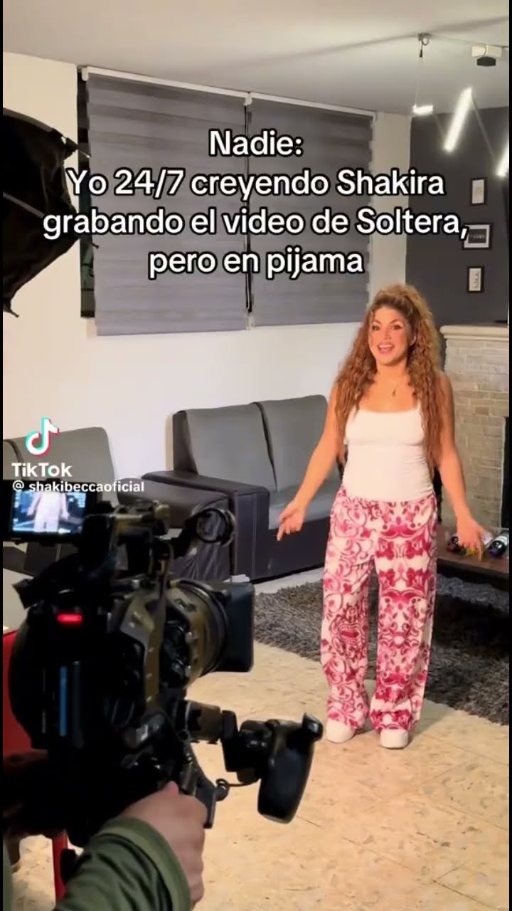 Shakira grabando el vídeo de soltera ￼Shakira #music #solteras #shakira