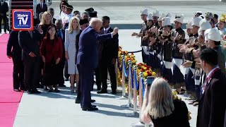 Download Lagu Video tarian Trump, Anwar raih lebih 48 juta tontonan di media sosial MP3 Download Lagu Video tarian Trump, Anwar raih lebih 48 juta tontonan di media sosial MP3