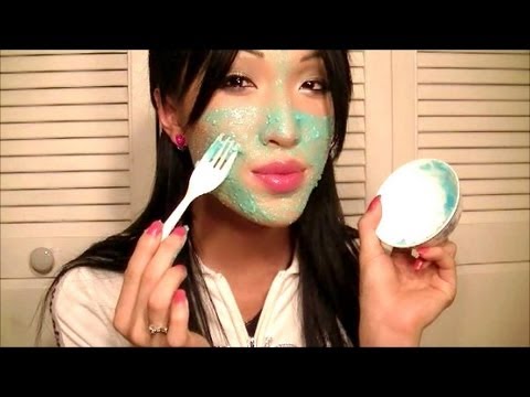 Diy mask to shrink pores