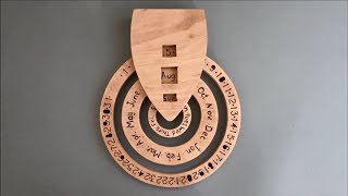 DIY Round Calendar from Wood