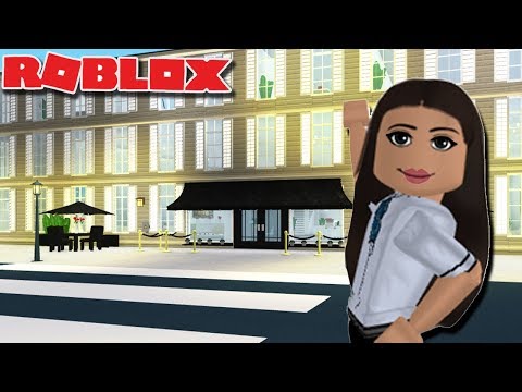 I Made A Hotel On Bloxburg Amberry Hotel Bloxburg Tour Roblox Youtube - amberry roblox face