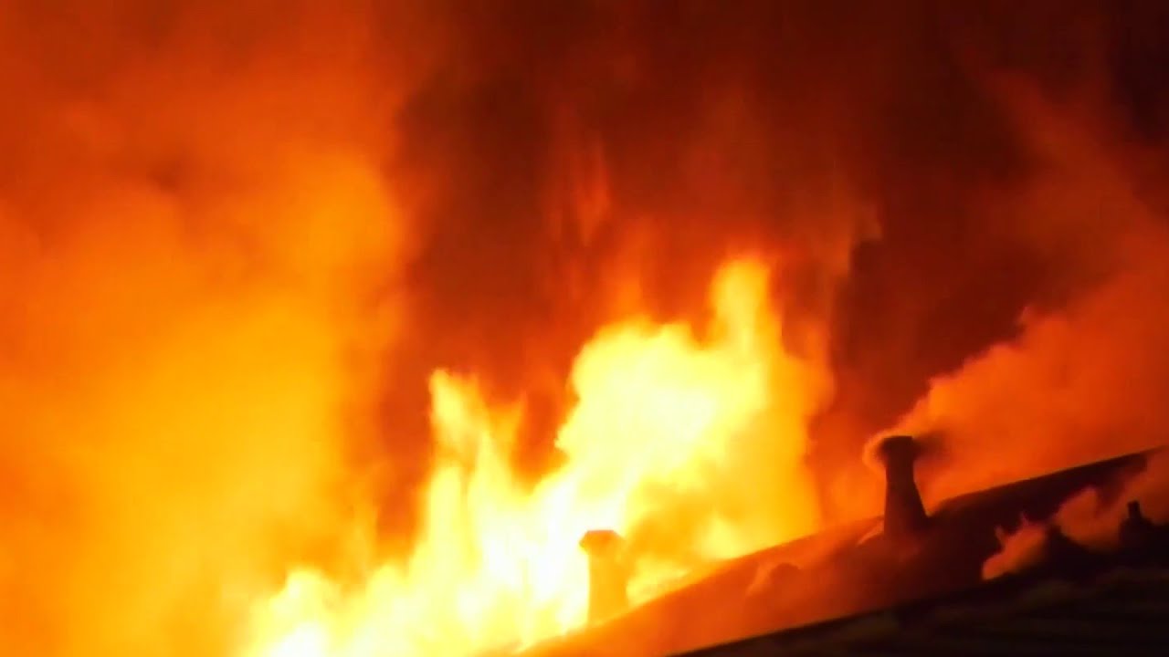 2 children killed in apartment fire in Greenspoint area - YouTube