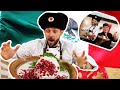 Ruso reacciona a su primer CHILE EN NOGADA. GASTRONOMÍA MEXICANA