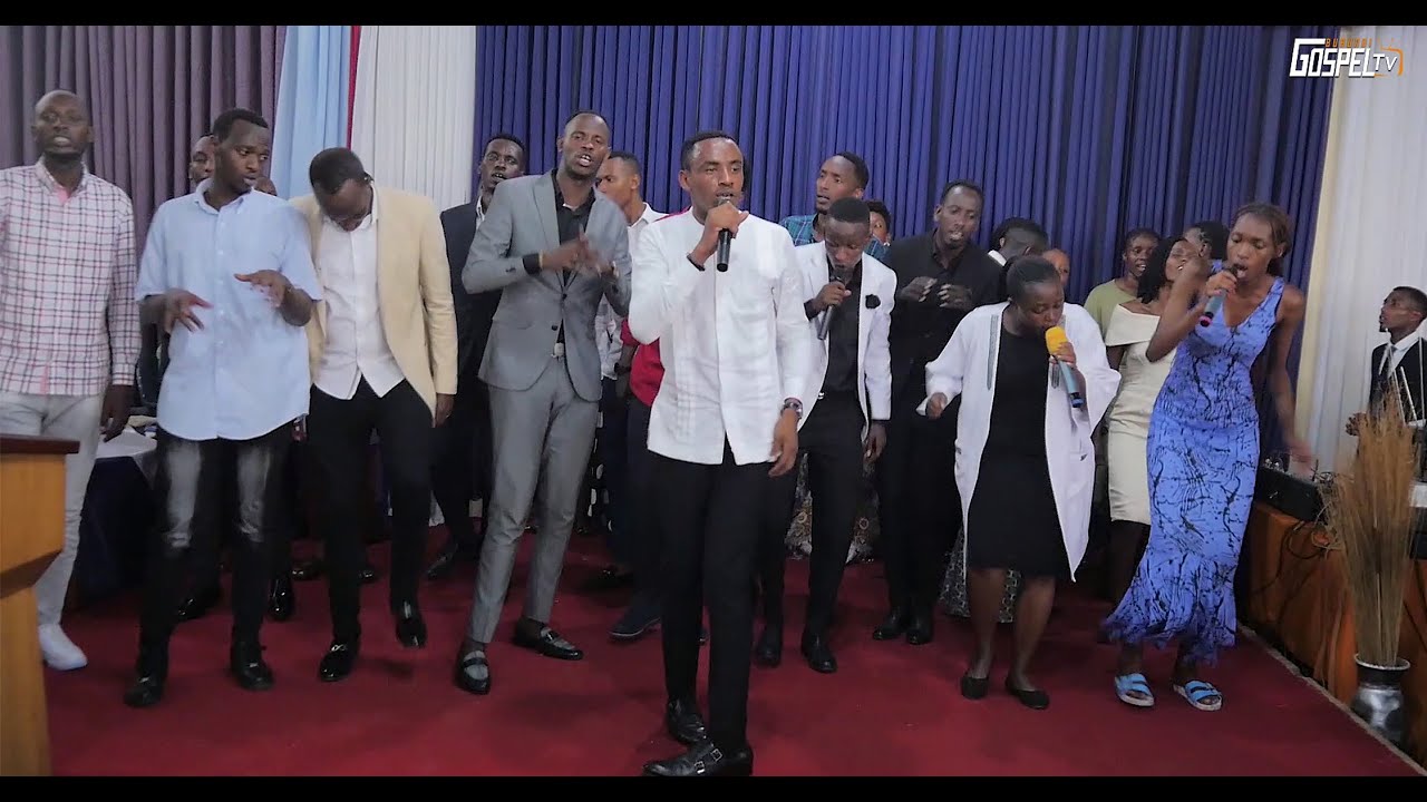 AIME FRANK MUGISIRIMBA CUZUYE IMANA😍😍 HAMWE N'ABANAZIRI BO MU RWANDA I ...