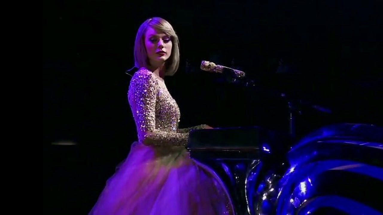 Taylor Swift - Enchanted / Wildest Dreams (1989 Tour) [Backtrack + Instrumental] Remastered