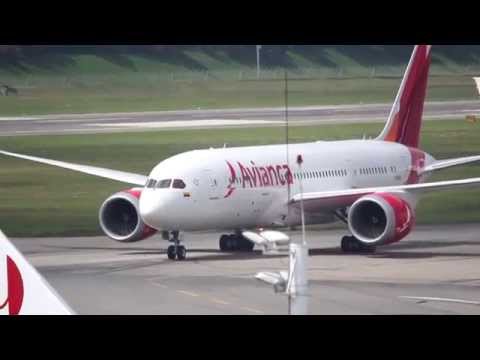 Llegada del primer Boeing 787 de Avianca a Bogotá